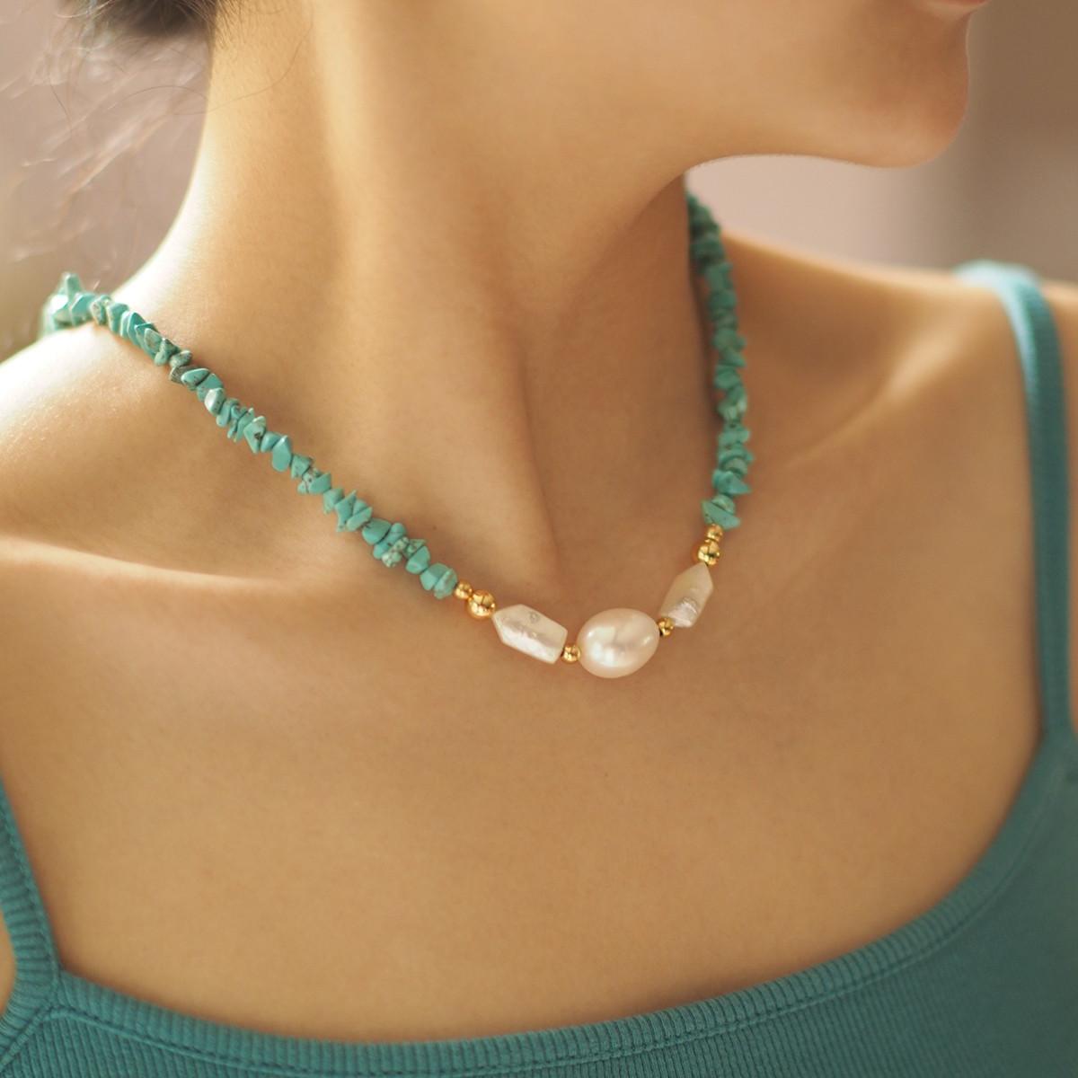 SISMEE |Turquoise Pearl Layered Necklace | Freshwater Pearl Gold Chain Necklace