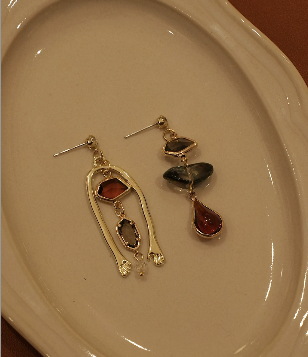 Aurelia Drop Earrings