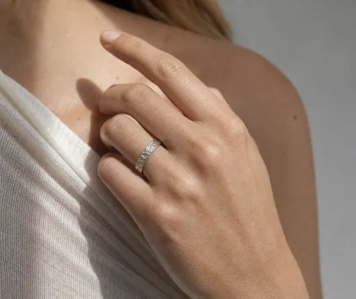 Liora ｜S925 Silver Crinkled Foil Hammered Open Ring